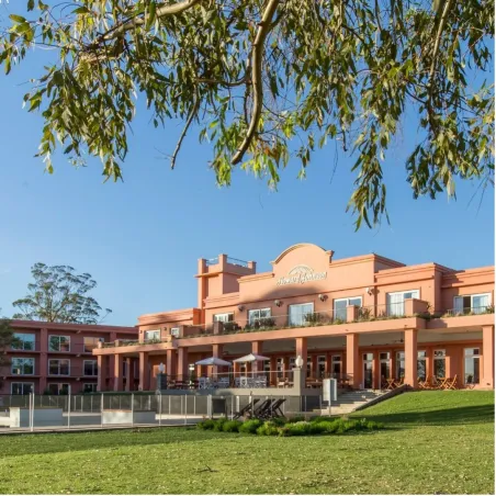 Howard Johnson Chascomus | Buenos Aires